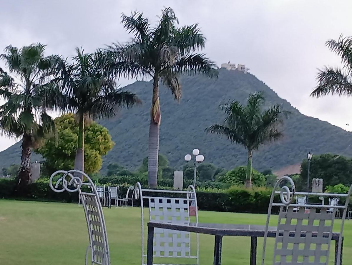 Resorts Country Side - Refined By Nature بوشكار المظهر الخارجي الصورة
